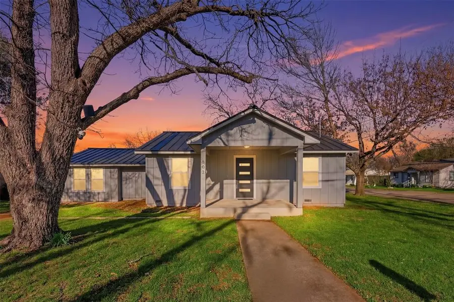 502 Madison Street, Cleburne, TX 76033