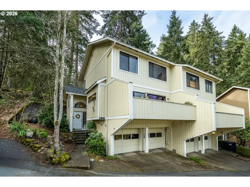 3818 COLONY OAKS DR, Eugene, OR 97405