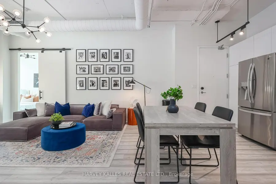 188 Eglinton AVE E #412, Toronto C10, ON M4P 2X7