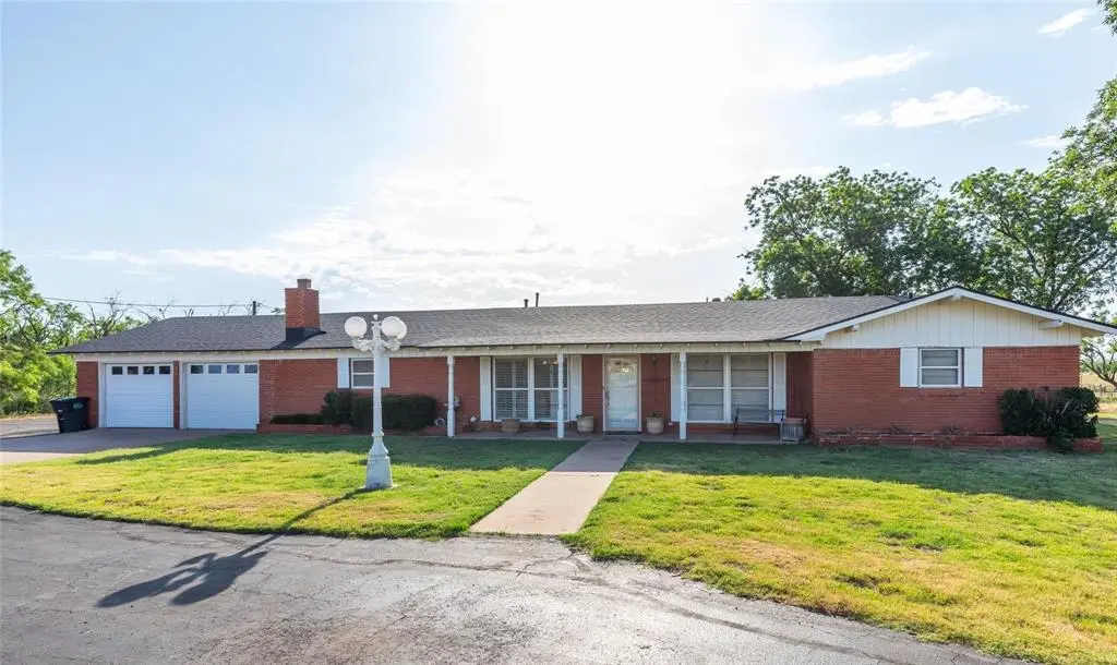 1563 State Highway 70 S, Sweetwater, TX 79556