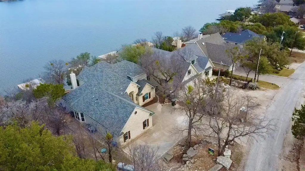 2702 River Ridge Court, Granbury, TX 76048