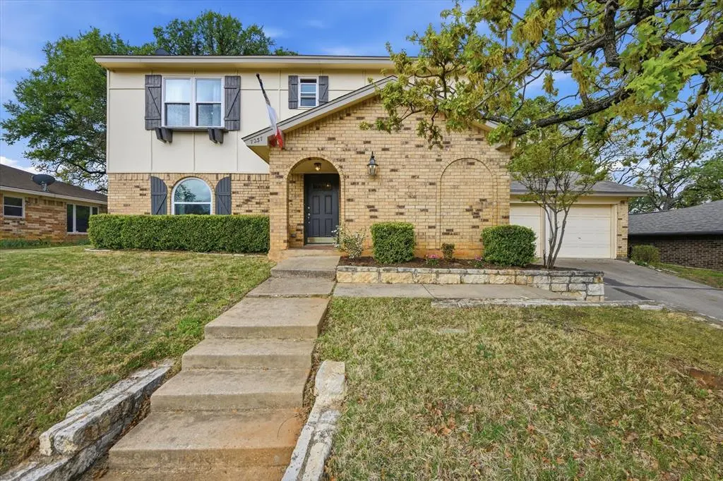7237 Timberidge Drive, North Richland Hills, TX 76182
