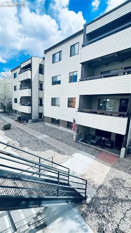 6520 Delmonico DR #205, Colorado Springs, CO 80919