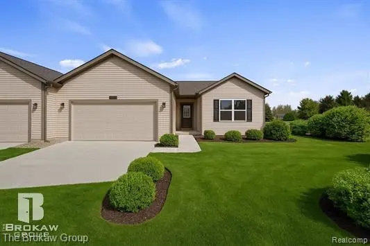 3371 Meadowridge CT, Richfield Township, MI 48423