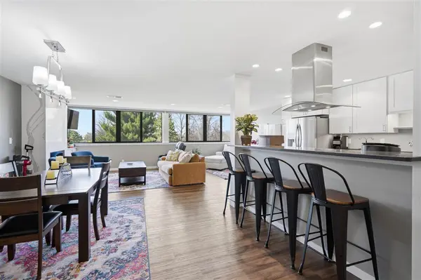 820 Clubhouse Rd #3F, North Liberty, IA 52317