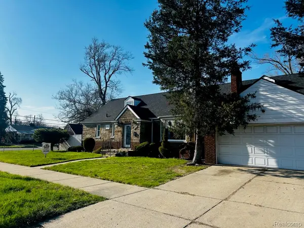 5920 W Outer DR, Detroit, MI 48235