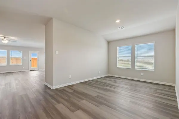 225 Sugarlands Drive, Greenville, TX 75402