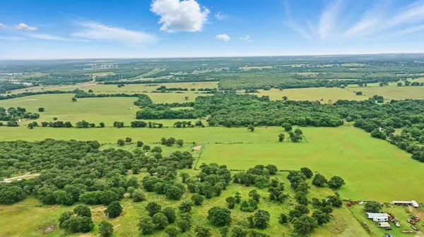 9450 Fm 2210 E, Poolville, TX 76487