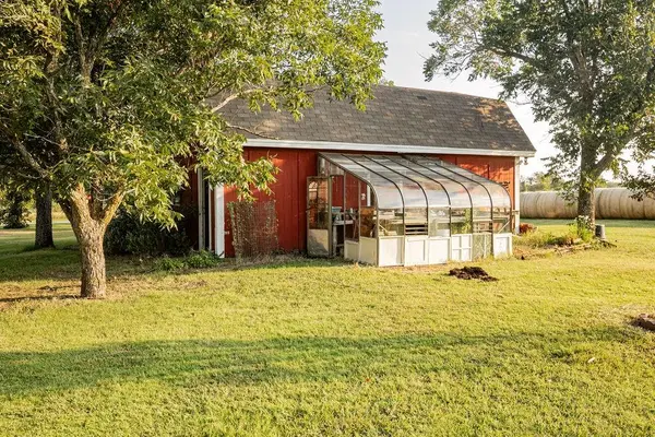 471 HCR 3335 Road, Hubbard, TX 76648