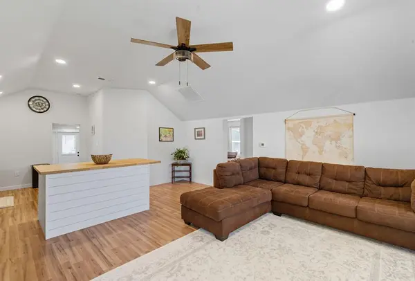 801 Carolina Street, Graham, TX 76450