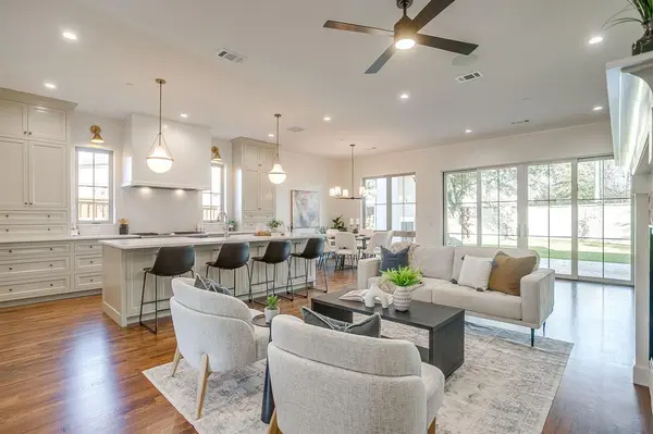 2947 Kosse Court, Grapevine, TX 76051