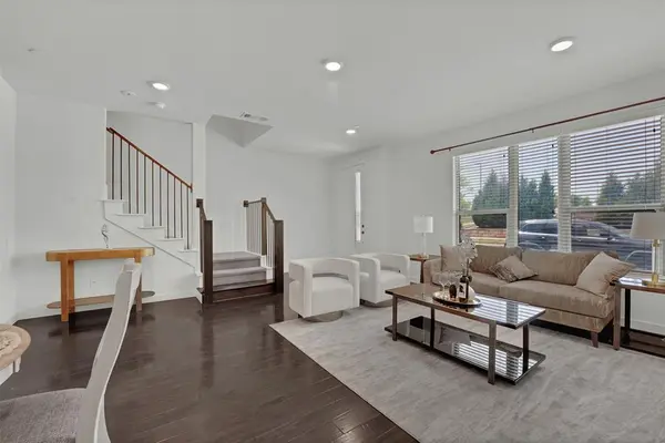 432 Texas Drive, Plano, TX 75075