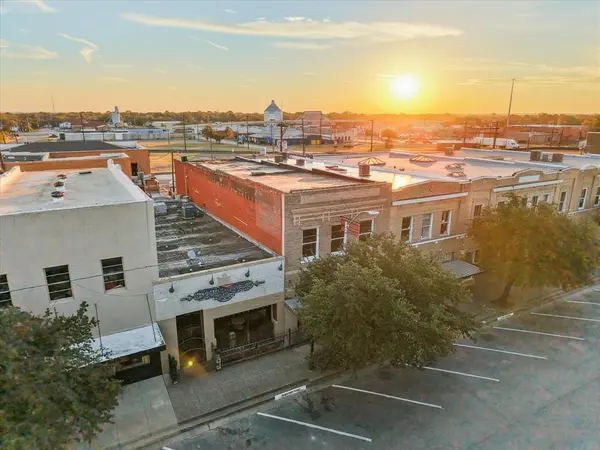 107 S Beaton Street, Corsicana, TX 75110