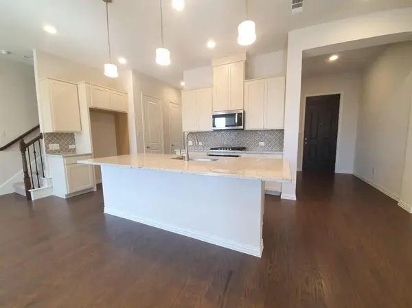 8286 Primrose Way, Dallas, TX 75252