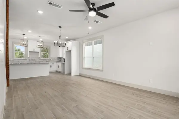 5703 Barkridge Drive, Granbury, TX 76048