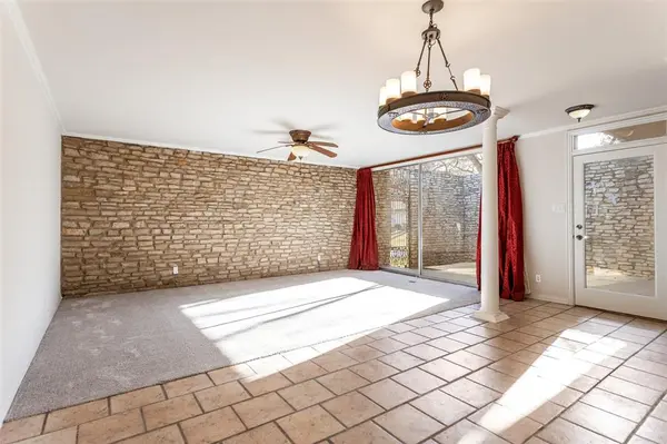 4500 Westridge Avenue #25, Fort Worth, TX 76116