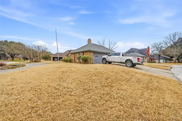 1415 Spyglass Drive, Mansfield, TX 76063