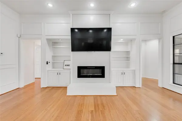 6621 Townlake Circle, Arlington, TX 76016