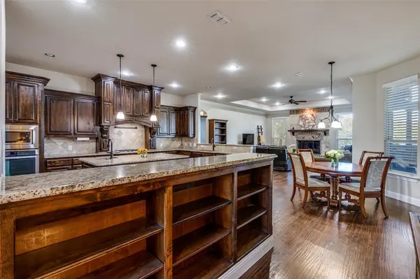 1450 Woodland Drive, Cross Roads, TX 76227