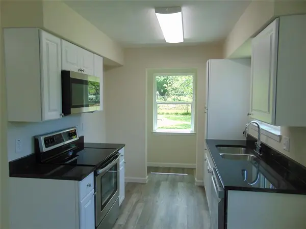 9912 Bluffcreek Drive, Dallas, TX 75227