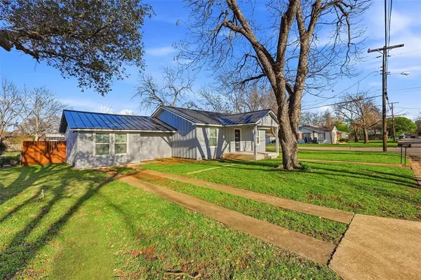 502 Madison Street, Cleburne, TX 76033