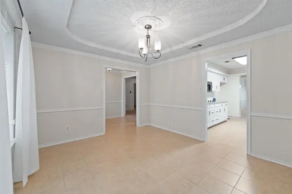 5407 Overridge Drive, Arlington, TX 76017