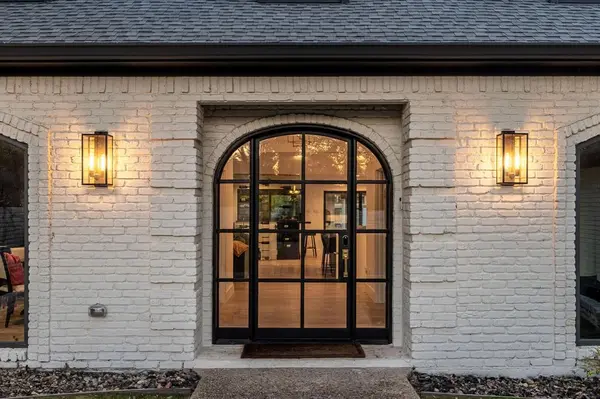 5702 Bent Trail, Dallas, TX 75248