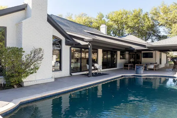 5702 Bent Trail, Dallas, TX 75248