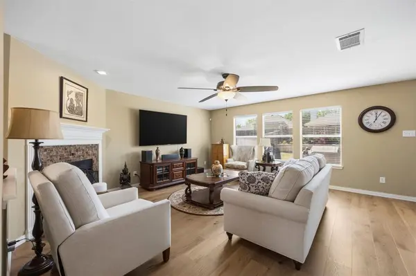 1704 Heron Drive, Aubrey, TX 76227