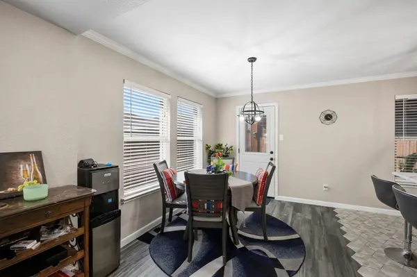 2464 Silverado Trail, Grand Prairie, TX 75052