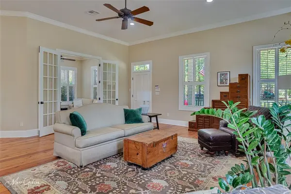 2068 Bridgewater Avenue, Shreveport, LA 71106