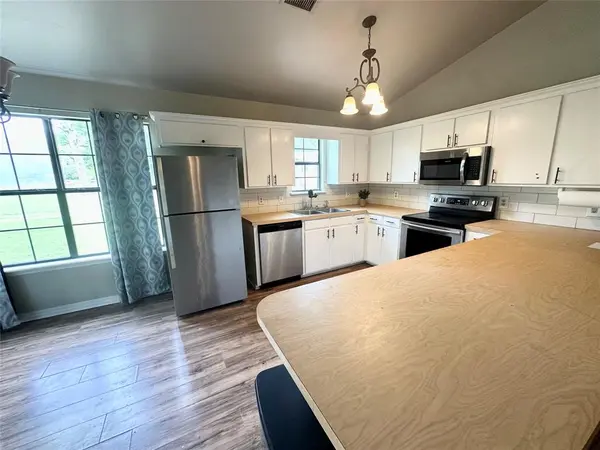 655 Timbers East Drive, Haughton, LA 71037