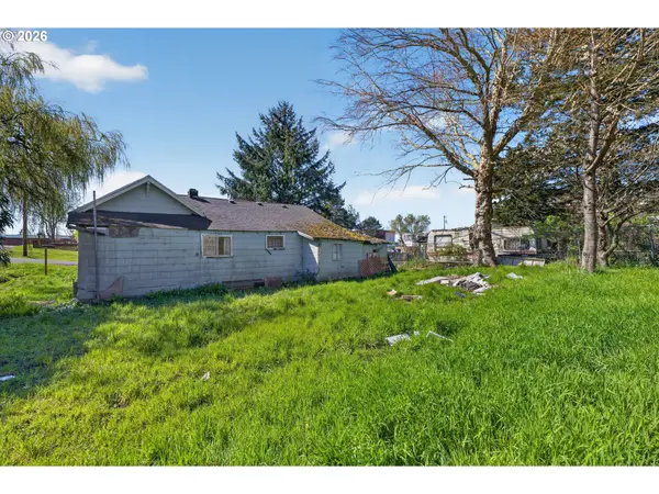 402 ACACIA AVE, Garibaldi, OR 97118