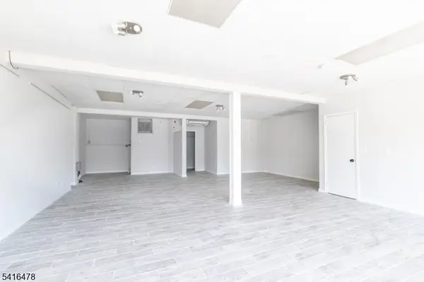 1589 E 2nd St, Scotch Plains Twp., NJ 07076