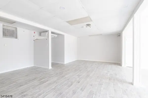 1589 E 2nd St, Scotch Plains Twp., NJ 07076