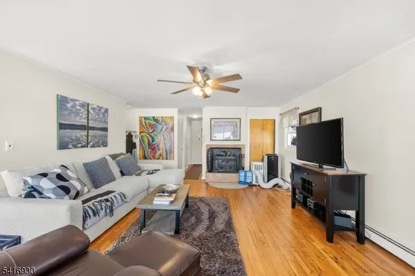 11B Wildwood Shores Dr, Hopatcong Boro, NJ 07843