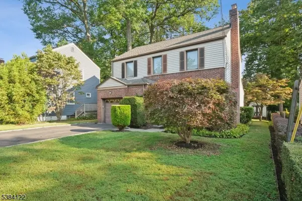 20 Kew Dr, Springfield Twp., NJ 07081