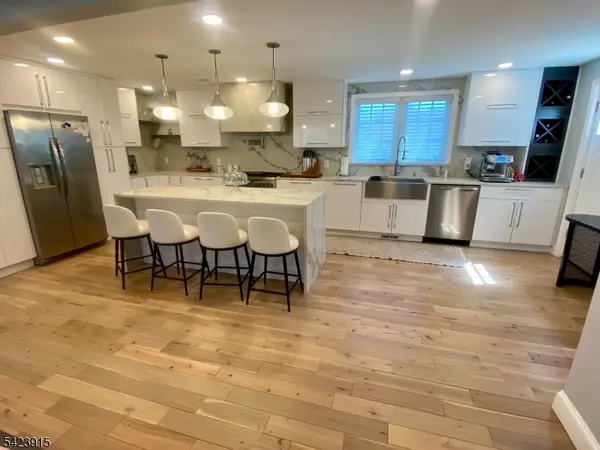 2352 Mountain Ave, Scotch Plains Twp., NJ 07076