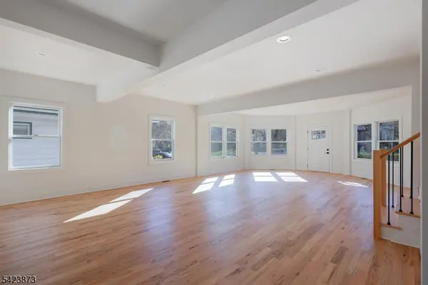 287 Orange Rd, Montclair Twp., NJ 07042