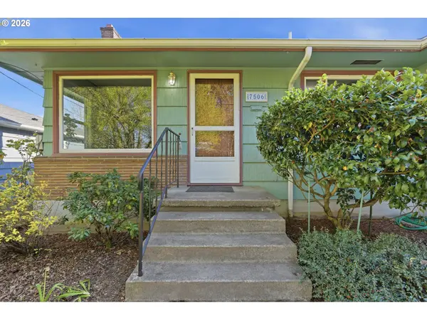 7506 SE MAIN ST, Portland, OR 97215