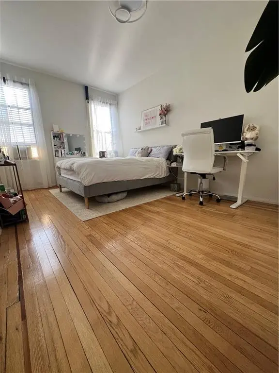 7609 4th AVE #D5, Brooklyn, NY 11209