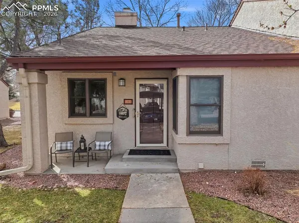 510 Autumn Crest CIR #A, Colorado Springs, CO 80919