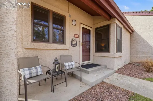 510 Autumn Crest CIR #A, Colorado Springs, CO 80919