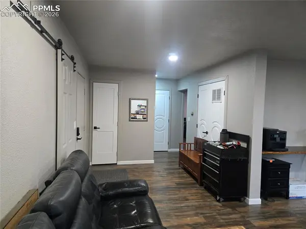 6520 Delmonico DR #205, Colorado Springs, CO 80919