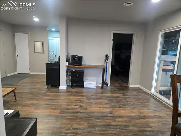 6520 Delmonico DR #205, Colorado Springs, CO 80919