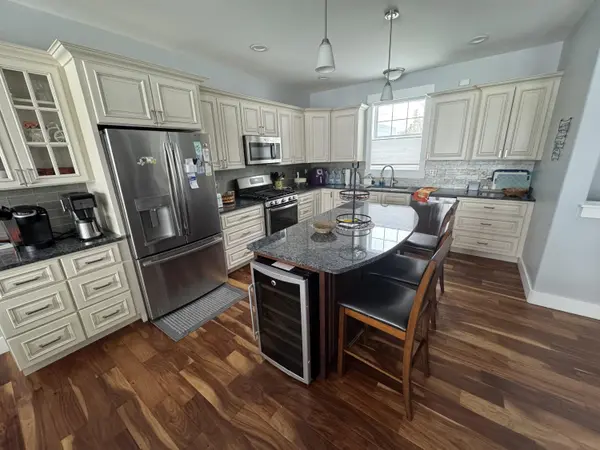 11415 Killarney DR, Morton Twp, MI 49346