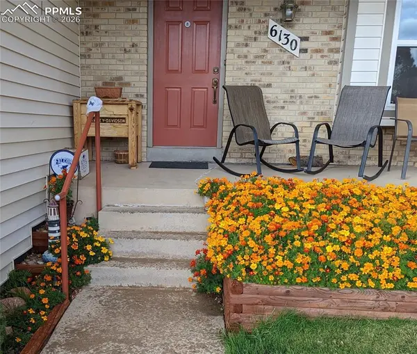 6130 Steamboat CT, Colorado Springs, CO 80919