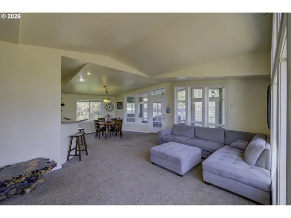 47 N NEMAH RD, South Bend, WA 98586