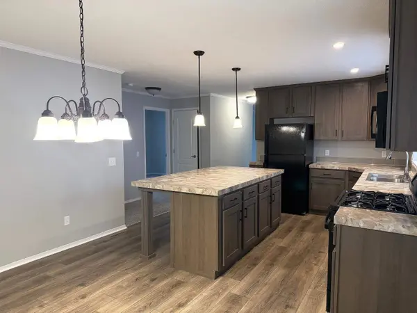 1211 Wellington DR, Union Twp, MI 48858