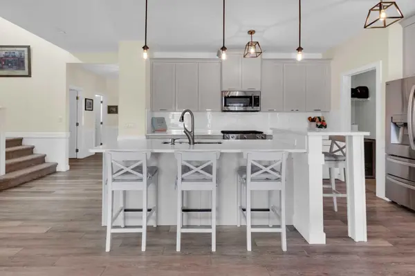 47 Canals Close SW, Airdrie, AB T4B 0S4